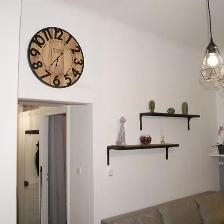 Under Castle Apartment Varsovie Extérieur photo